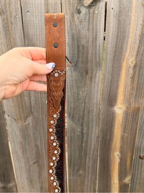 Tony Lama Leather Belt With Bling Size 30